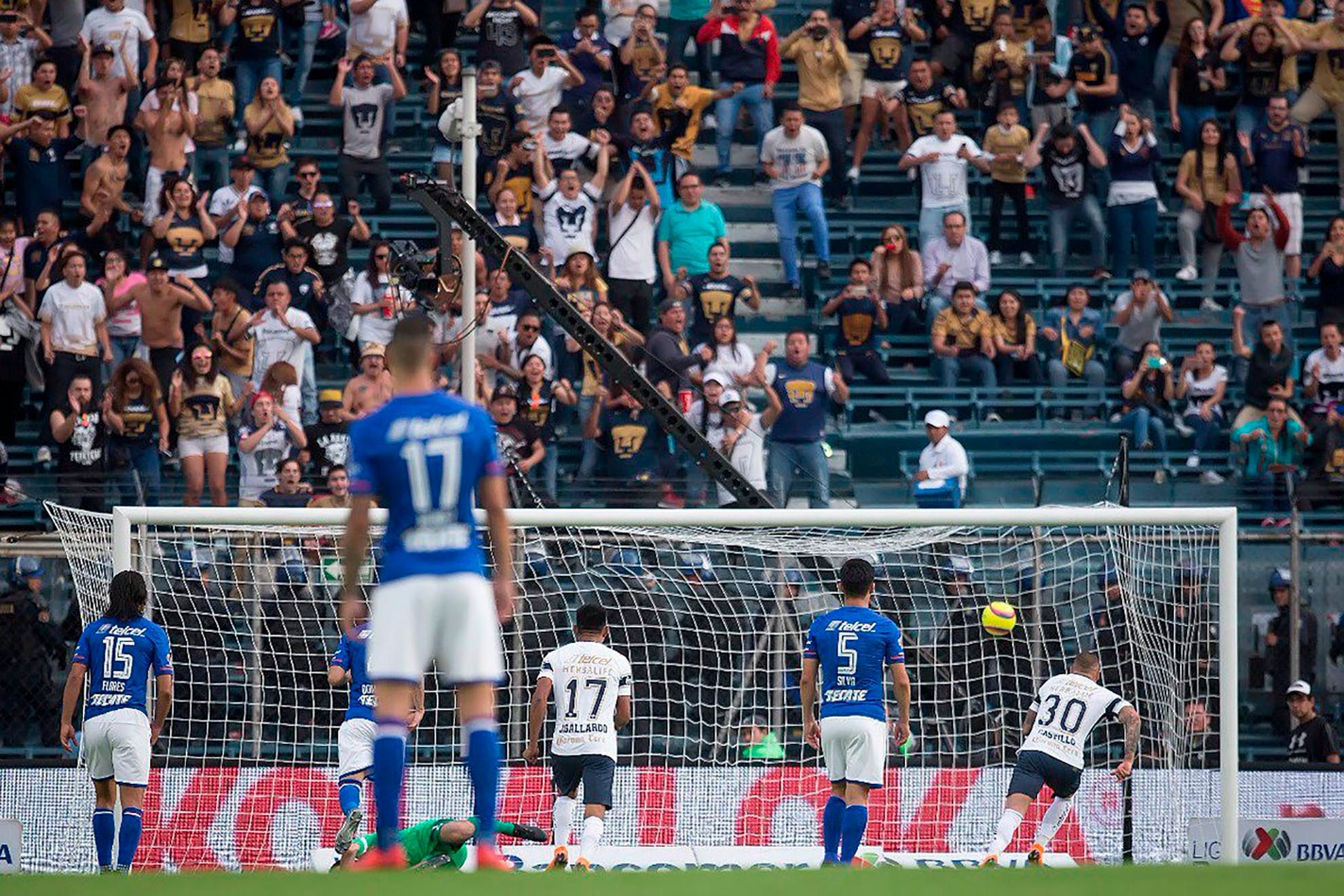 Cruz Azul Pumas