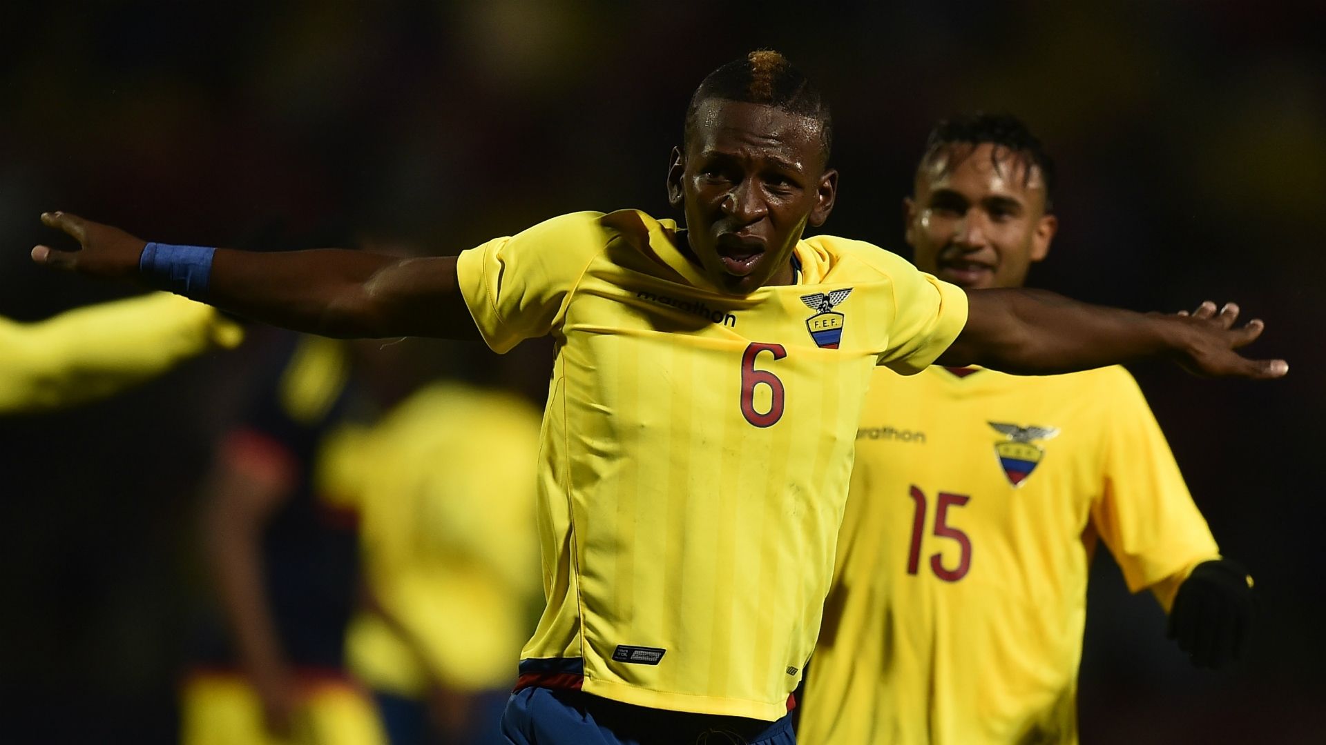 Pervis Estupiñán Ecuador