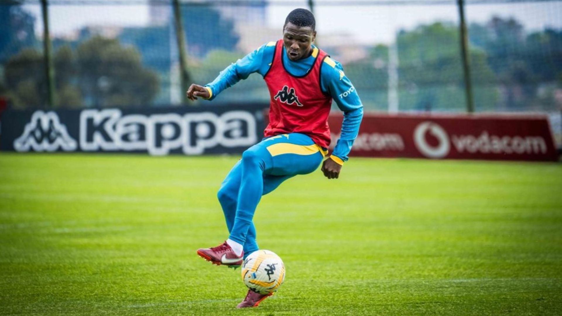 Thatayaone Ditlhokwe, Kaizer Chiefs