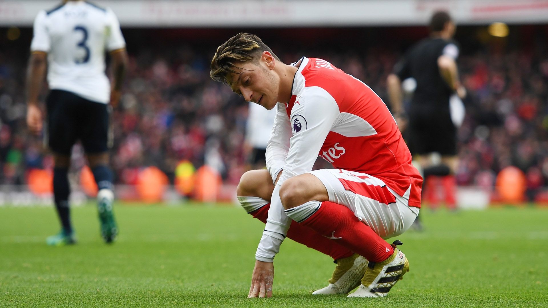 Mesut Ozil Arsenal Premier League