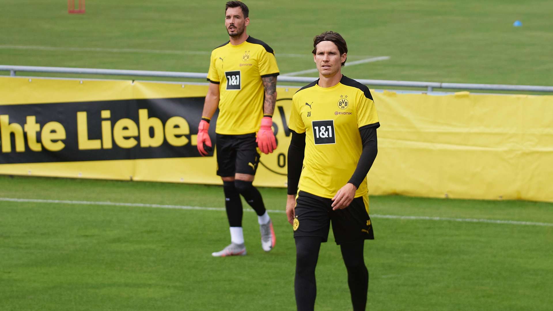 ONLY GERMANY Marwin Hitz Roman Burki Borussia Dortmund 2020