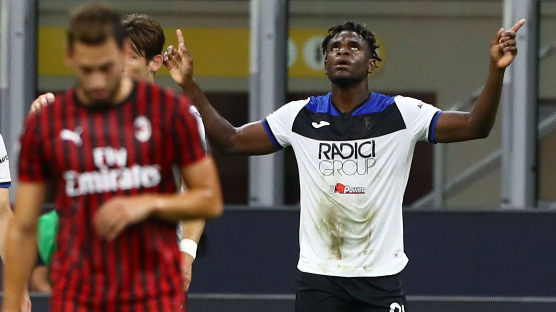 Duvan Zapata Milan Atalanta