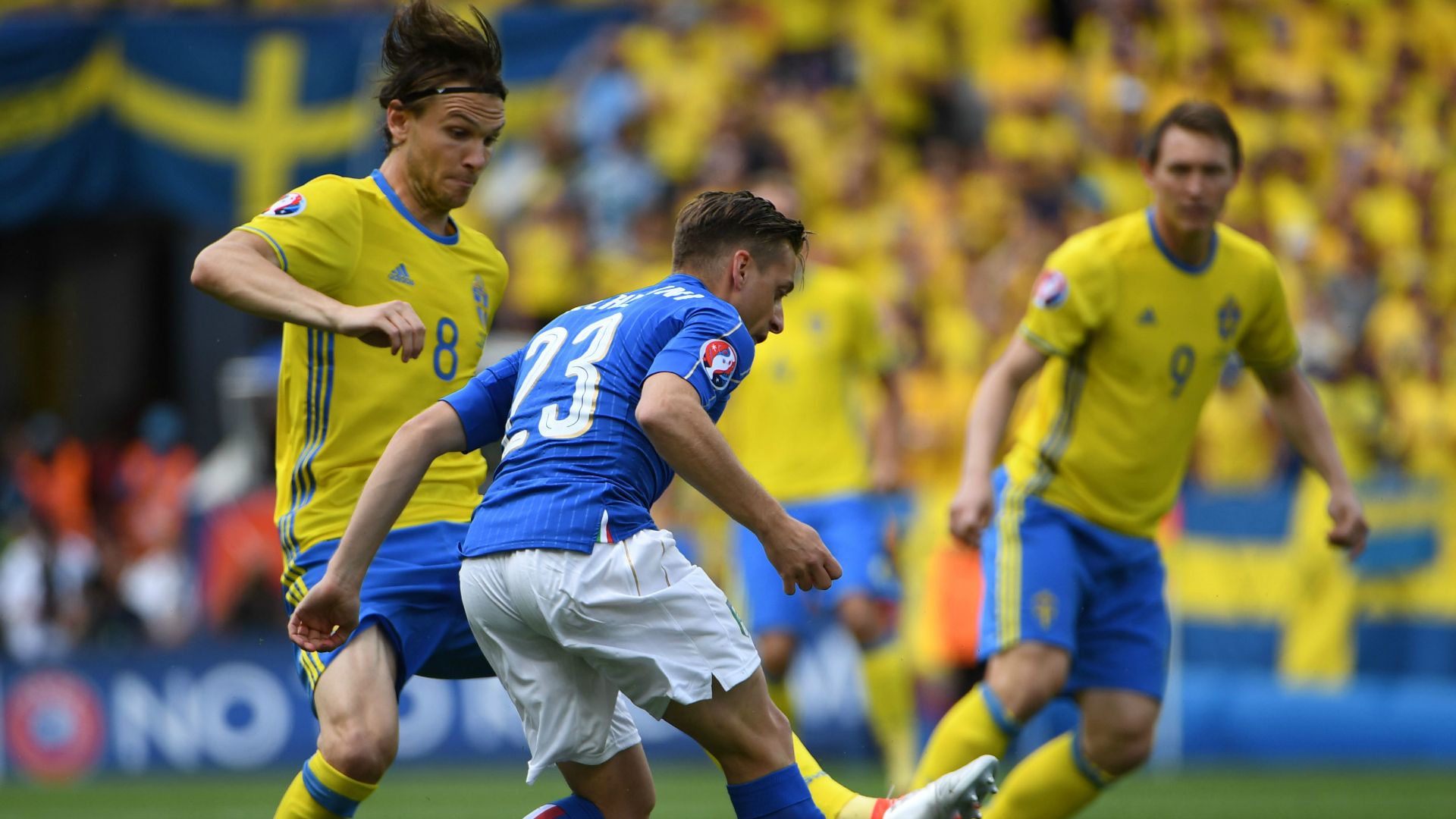 Emanuele Giaccherini Albin Ekdal Italy Sweden