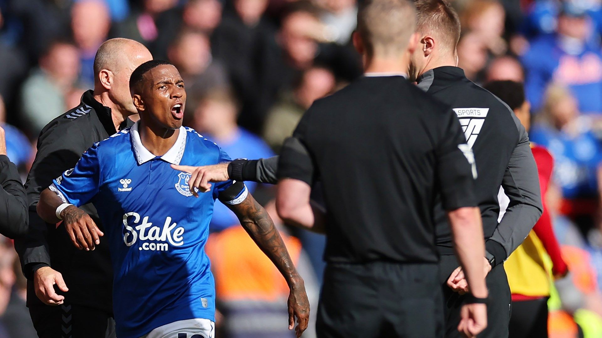 Ashley Young Liverpool Everton