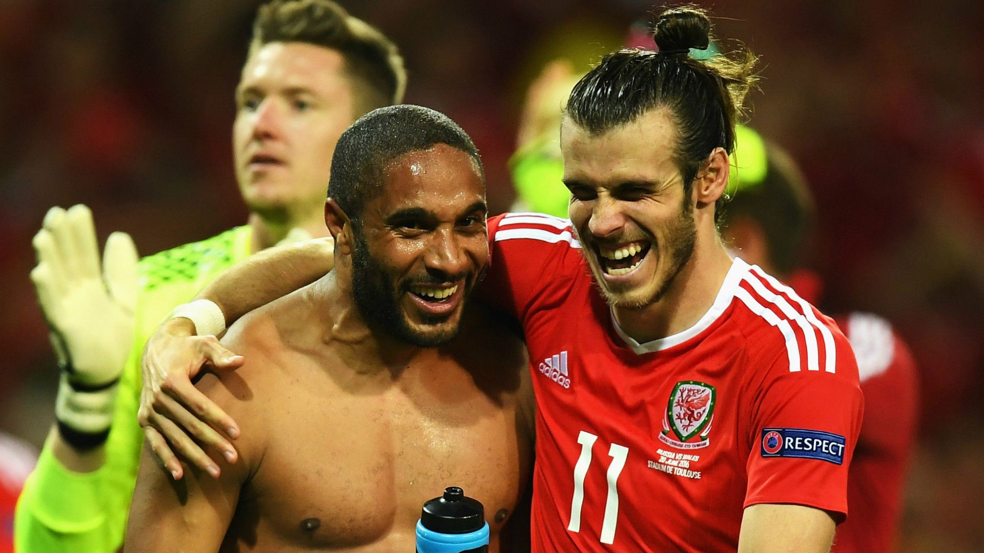 33b4d245ec21d3c603e9c3a970ea7ef56389e233