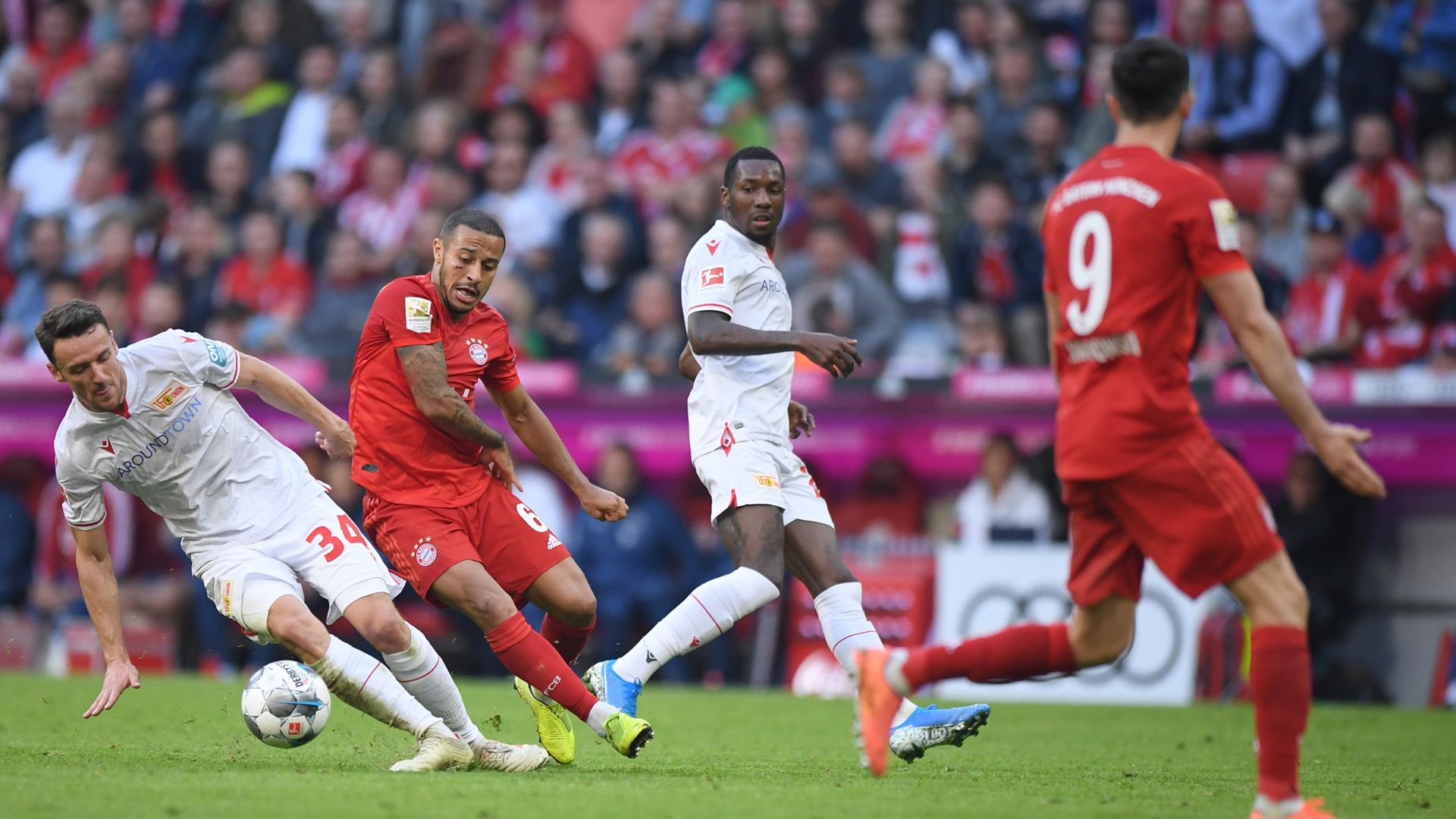 FC BAYERN UNION BERLIN