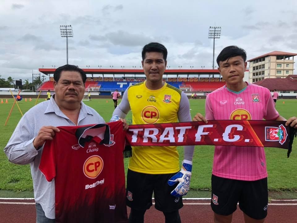 ทศพร ศรีเรือง - นรุตม์ชัย นิ่มบุญ