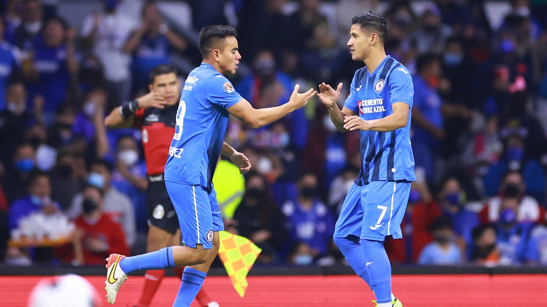 Uriel Antuna Carlos Rodríguez Charly Rodríguez Cruz Azul Clausura 2022