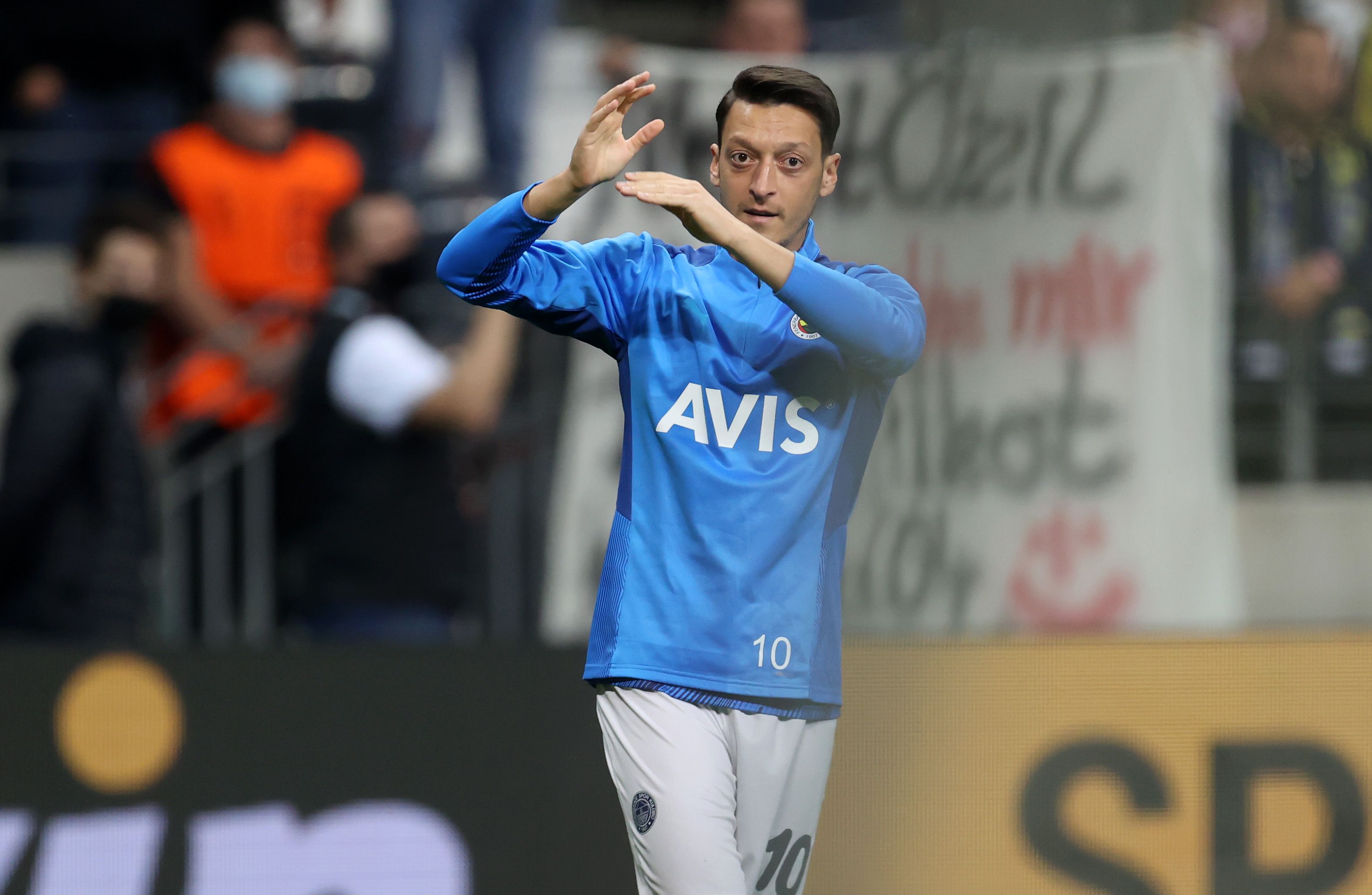 Mesut Özil Fenerbahce 16092021
