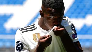 Vinicius Junior Real Madrid apresentação 20 07 18