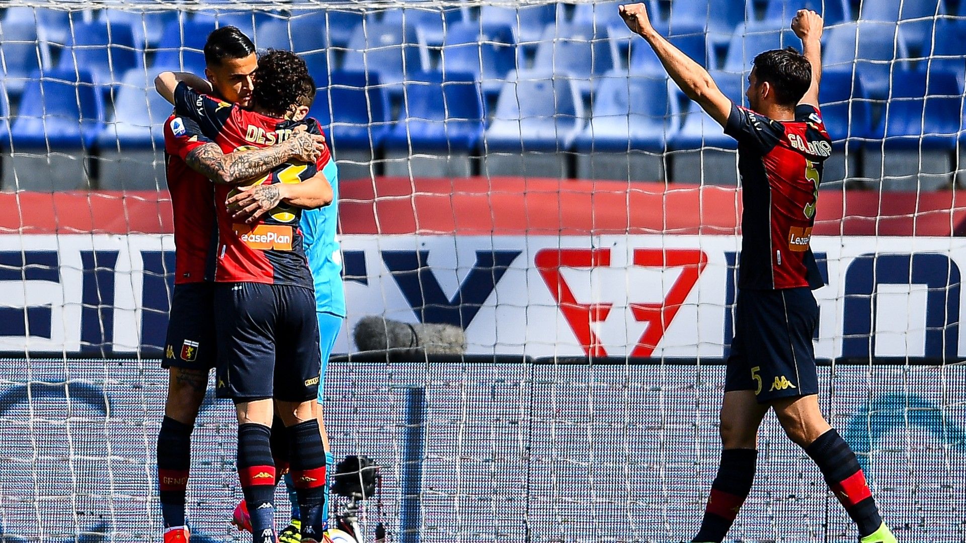 Genoa celebrates goal against Spezia