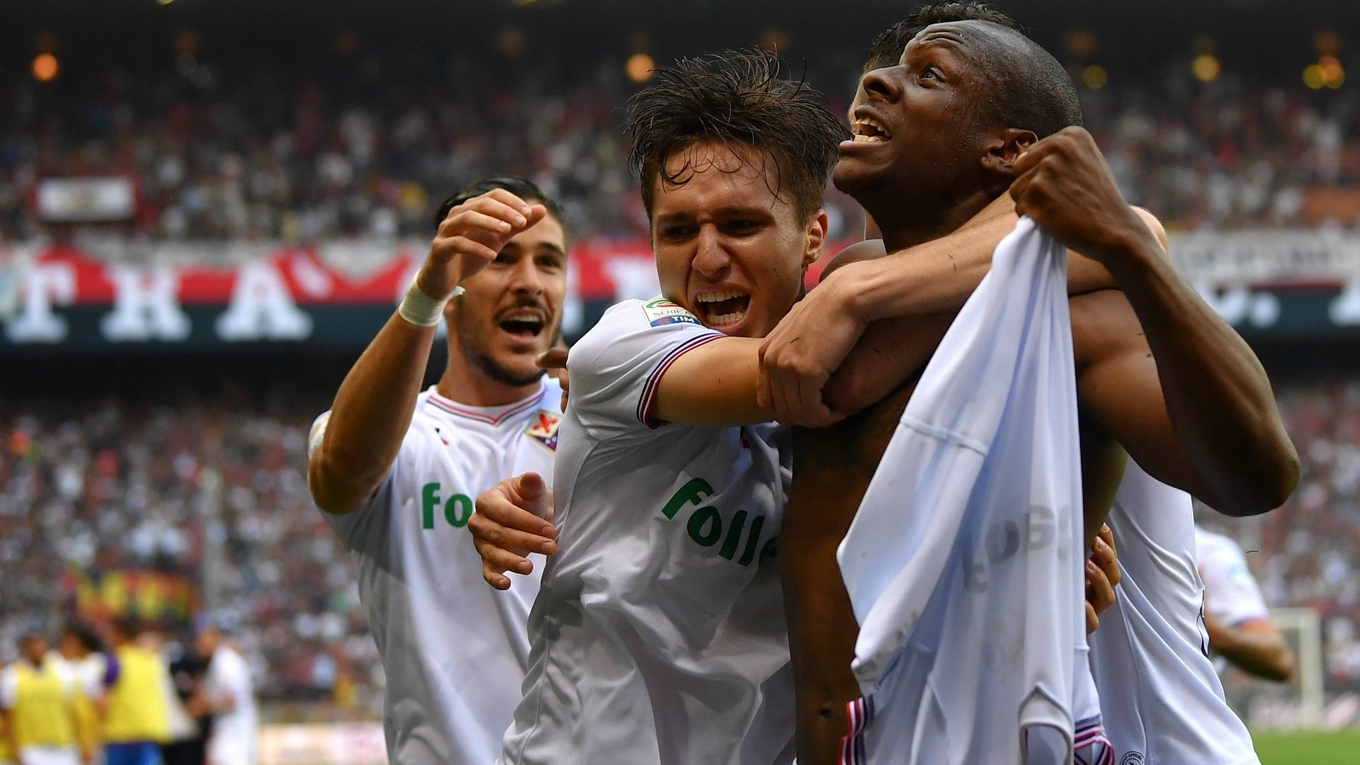 Fiorentina celebrating Genoa Fiorentina Serie A