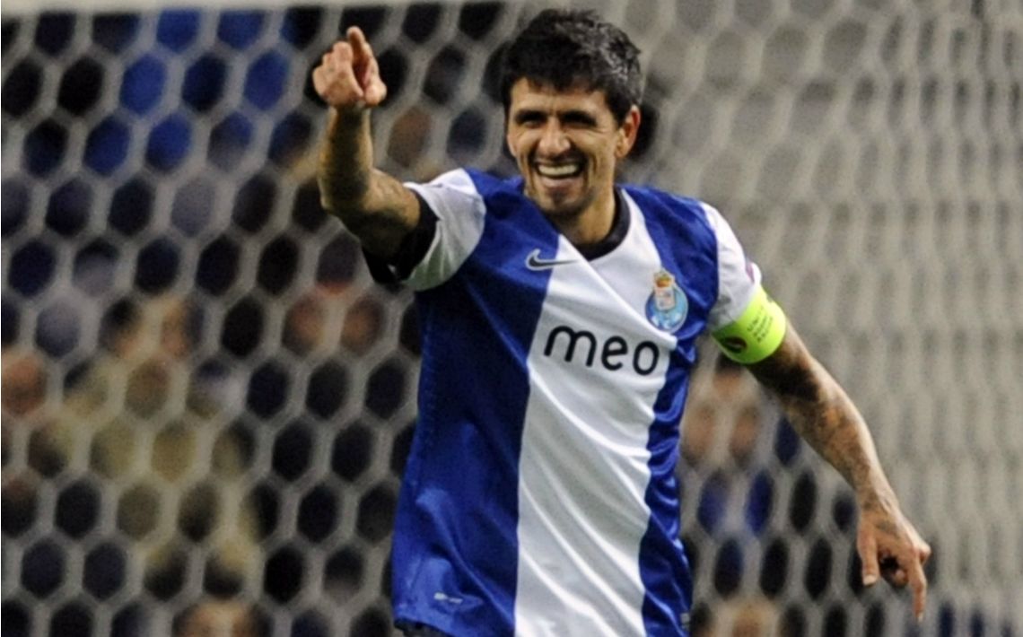 Lucho González, 2012, Porto