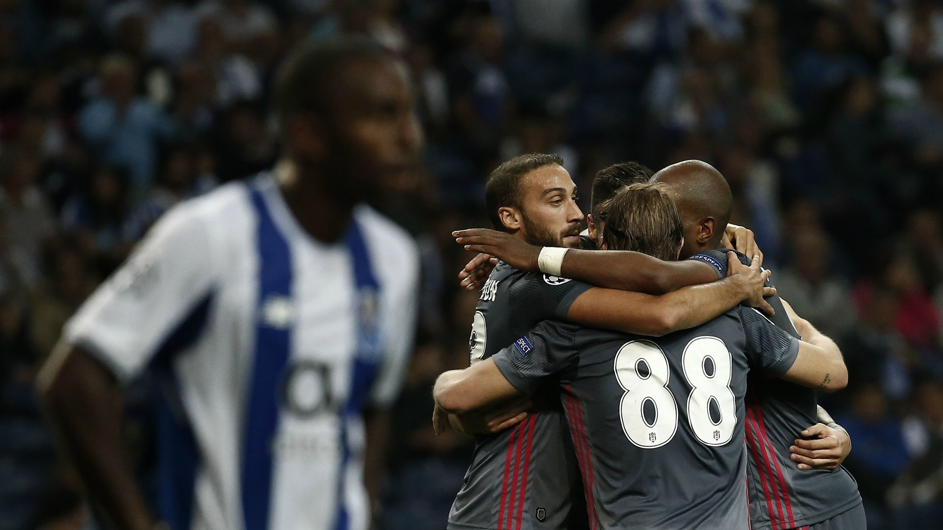 Besiktas celebration vs Porto 09132017