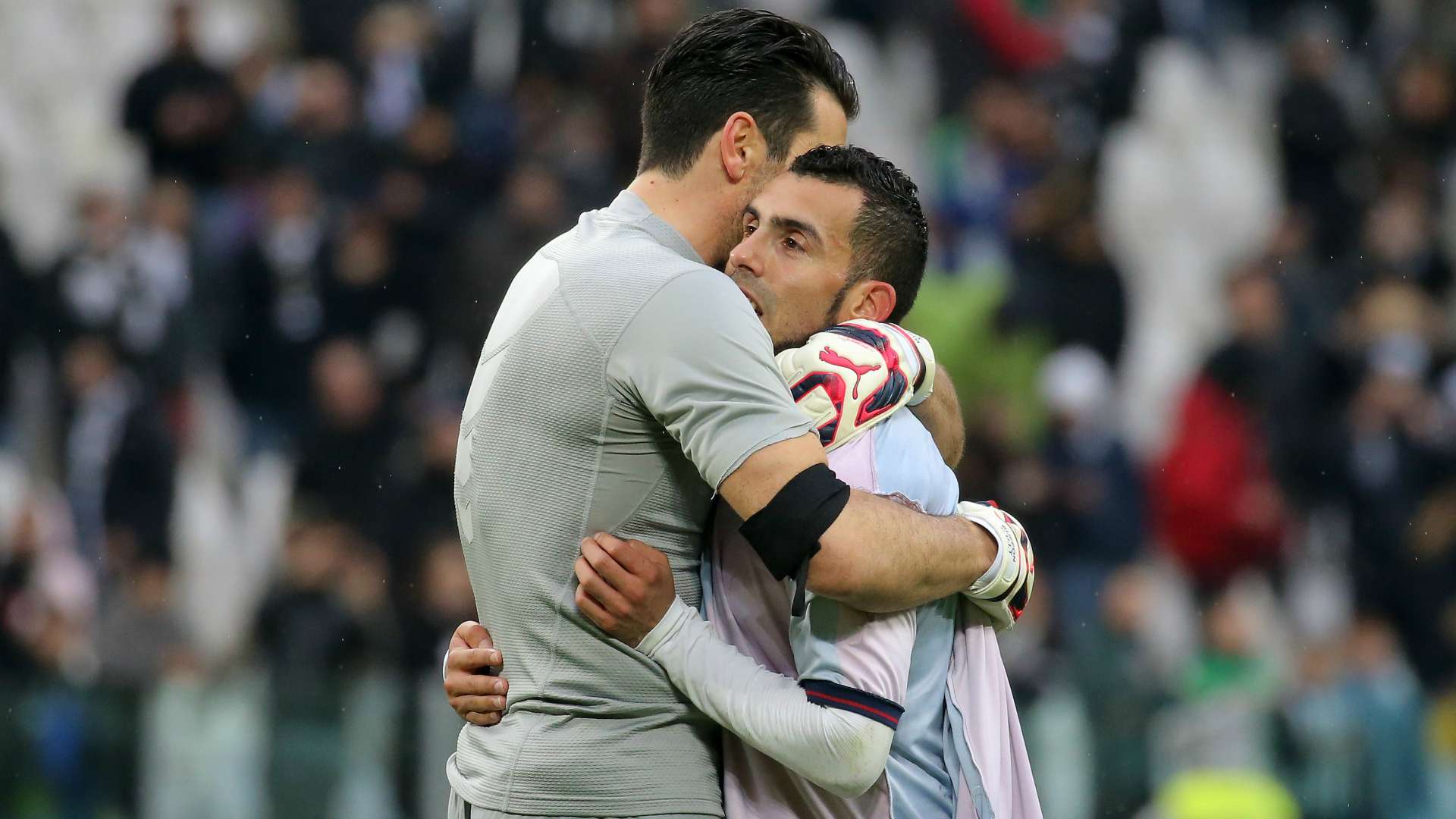 Carlos Tevez Gianluigi Buffon Juventus