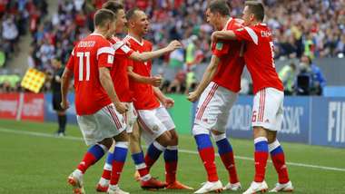 Artem Dzyuba, Russia 06142018