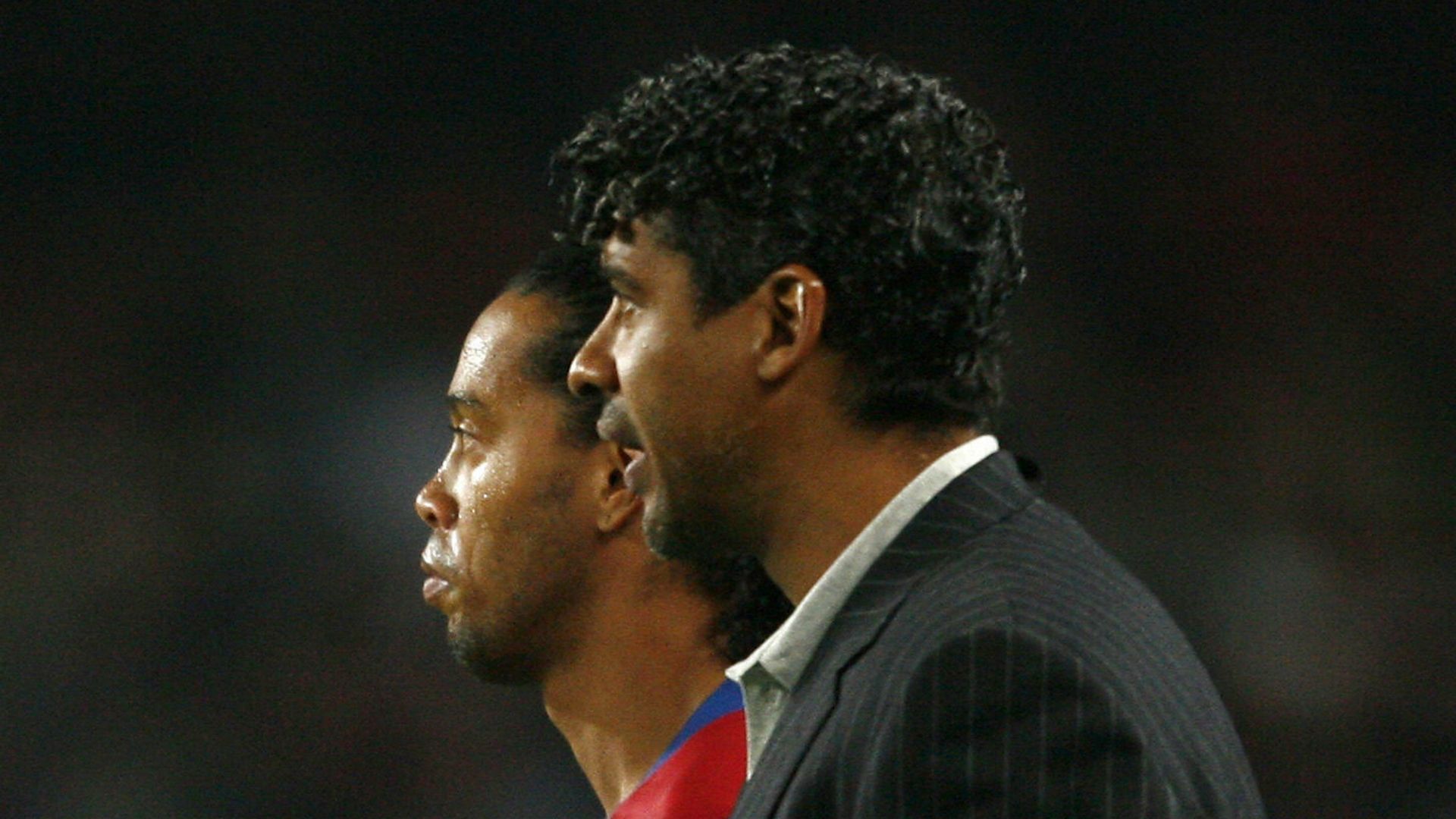 Frank Rijkaard, Ronaldinho, Barcelona 01312008
