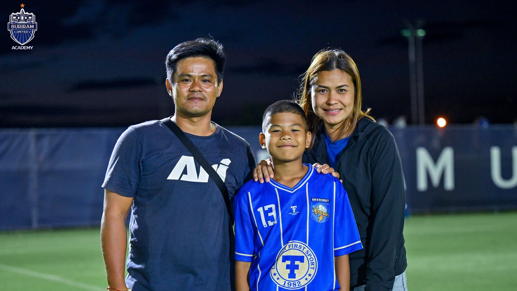 เด็กชาย อัษศดิณย์  หิรัญกิจวัฒนกุล