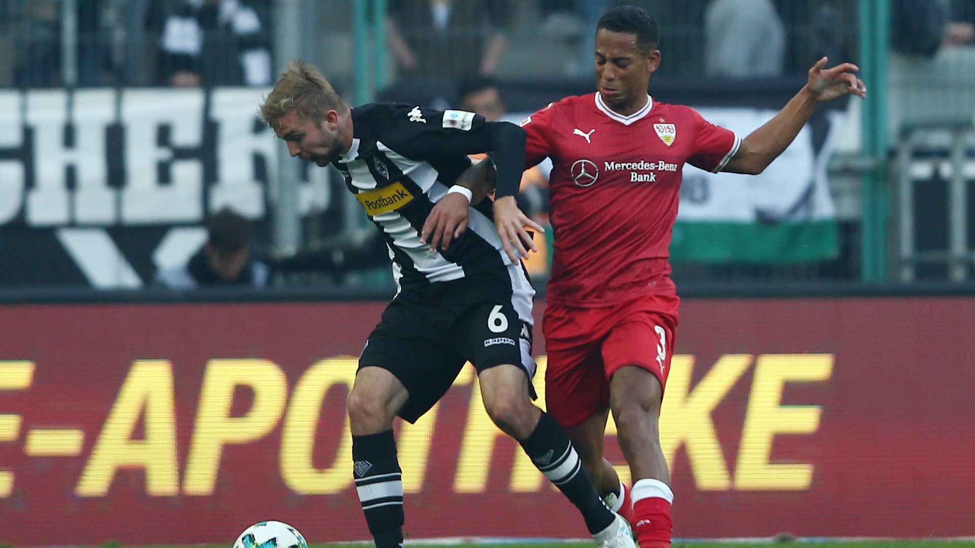 Christoph Kramer Dennis Aogo Borussia Monchengladbach VfB Stuttgart Bundesliga 19092017