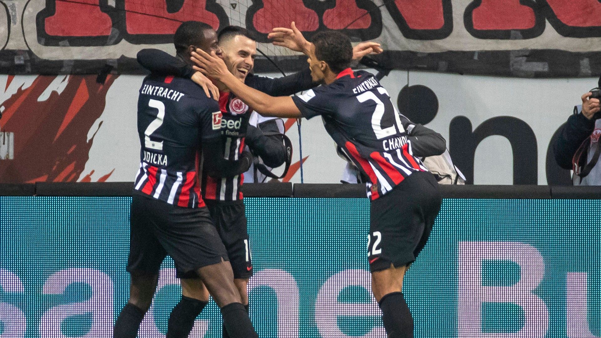 Eintracht Frankfurt Bundesliga 2020 Evan N'Dicka Filip Kostic Timothy Chandler