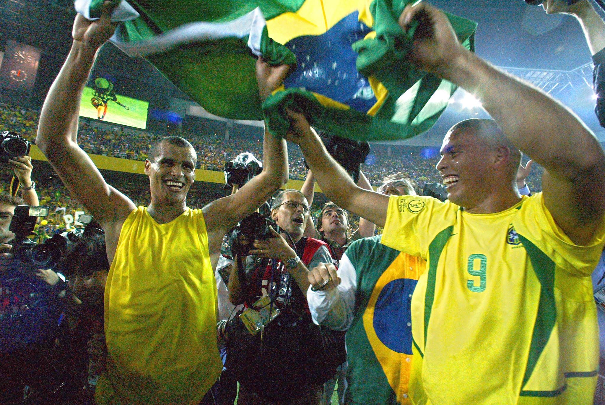 Rivaldo e Ronaldo 2002