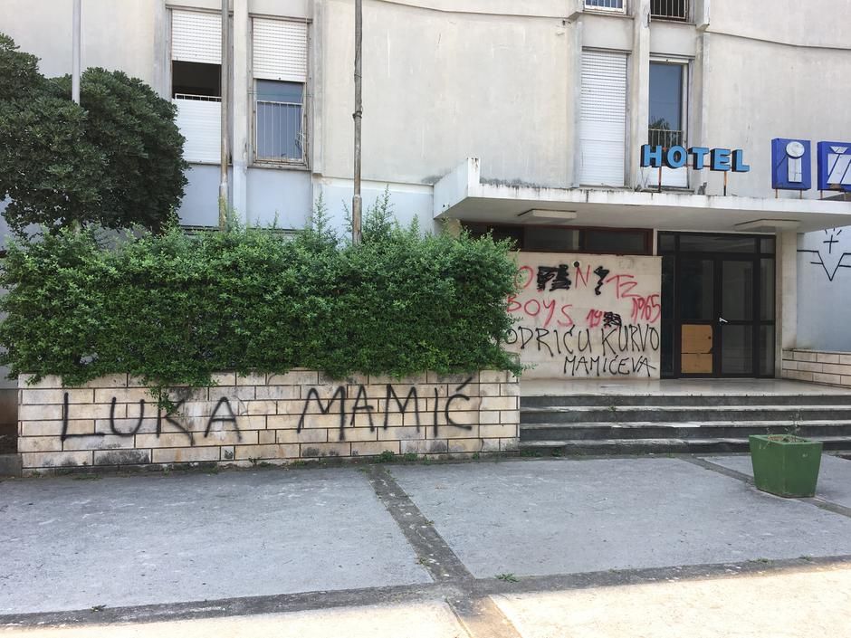 luka modric banner in zadar 2017