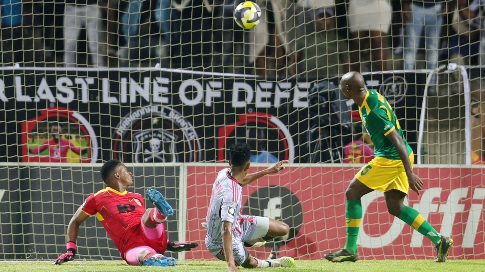 Yanela Mbuthuma and Xolani Ngcobo, Orlando Pirates vs Golden Arrows