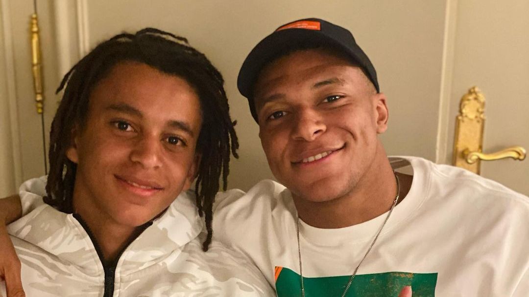 Ethan e Kylian Mbappé 2021