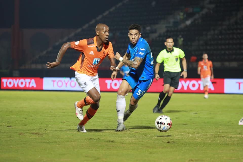 สตีเวน ล็องจิล