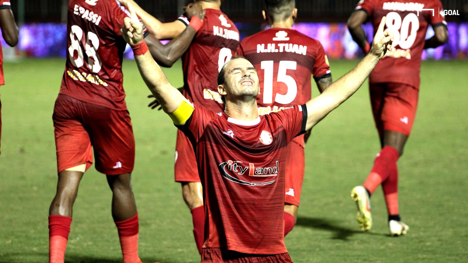 Huynh Kesley Alves Ho Chi Minh City vs Ha Noi V.League 2019