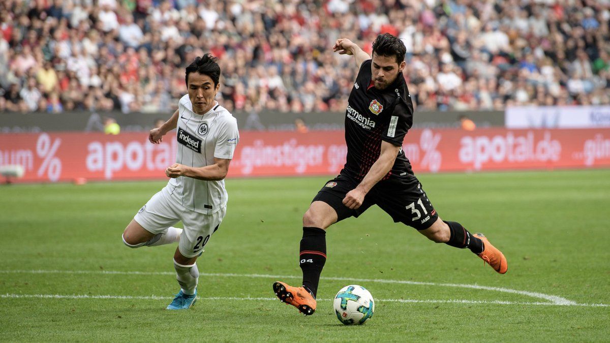 140418 Makoto Hasebe Kevin Volland Bayer Leverkusen Eintracht Frankfurt JUST FOR BODY