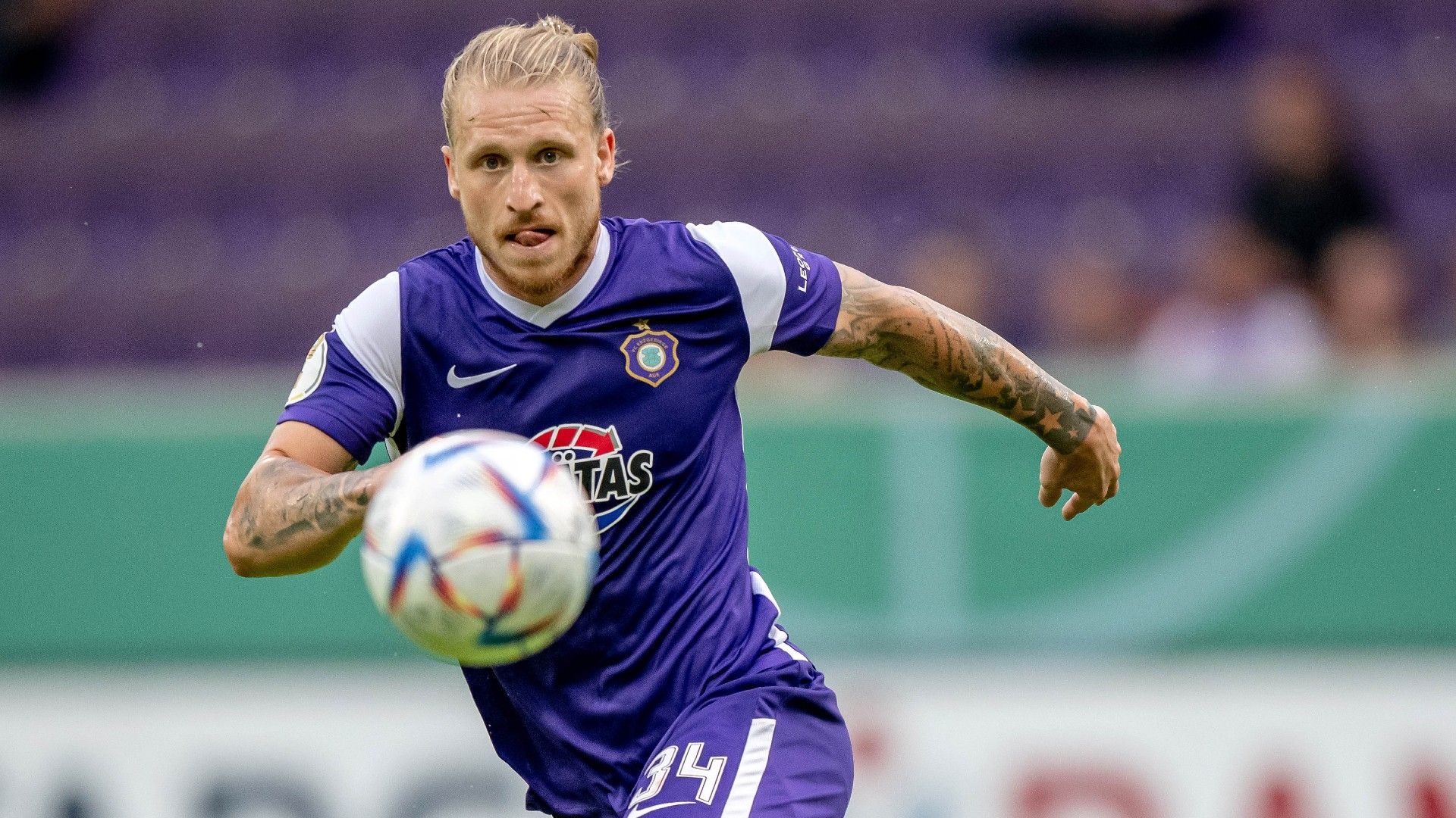 Marvin Stefaniak of Aue 