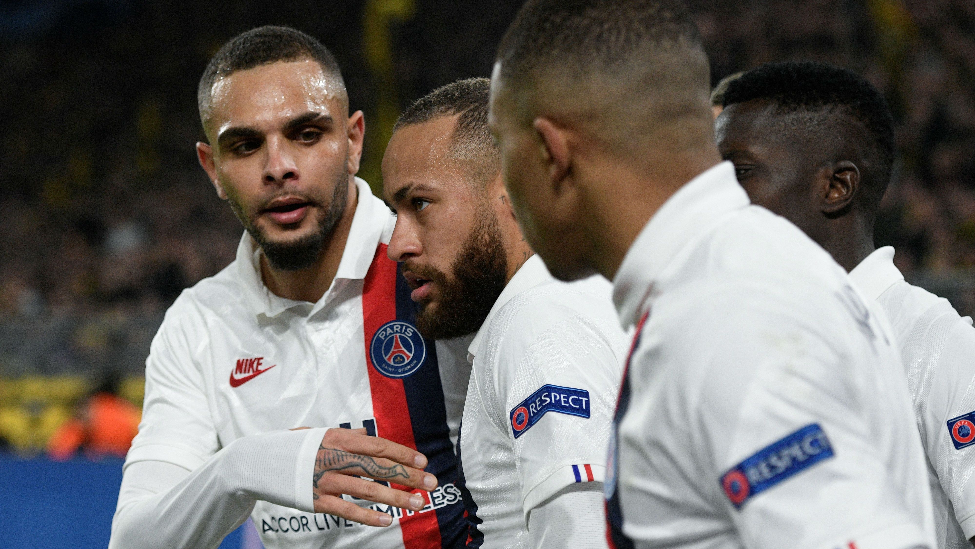 Layvin Kurzawa Neymar Kylian Mbappe PSG