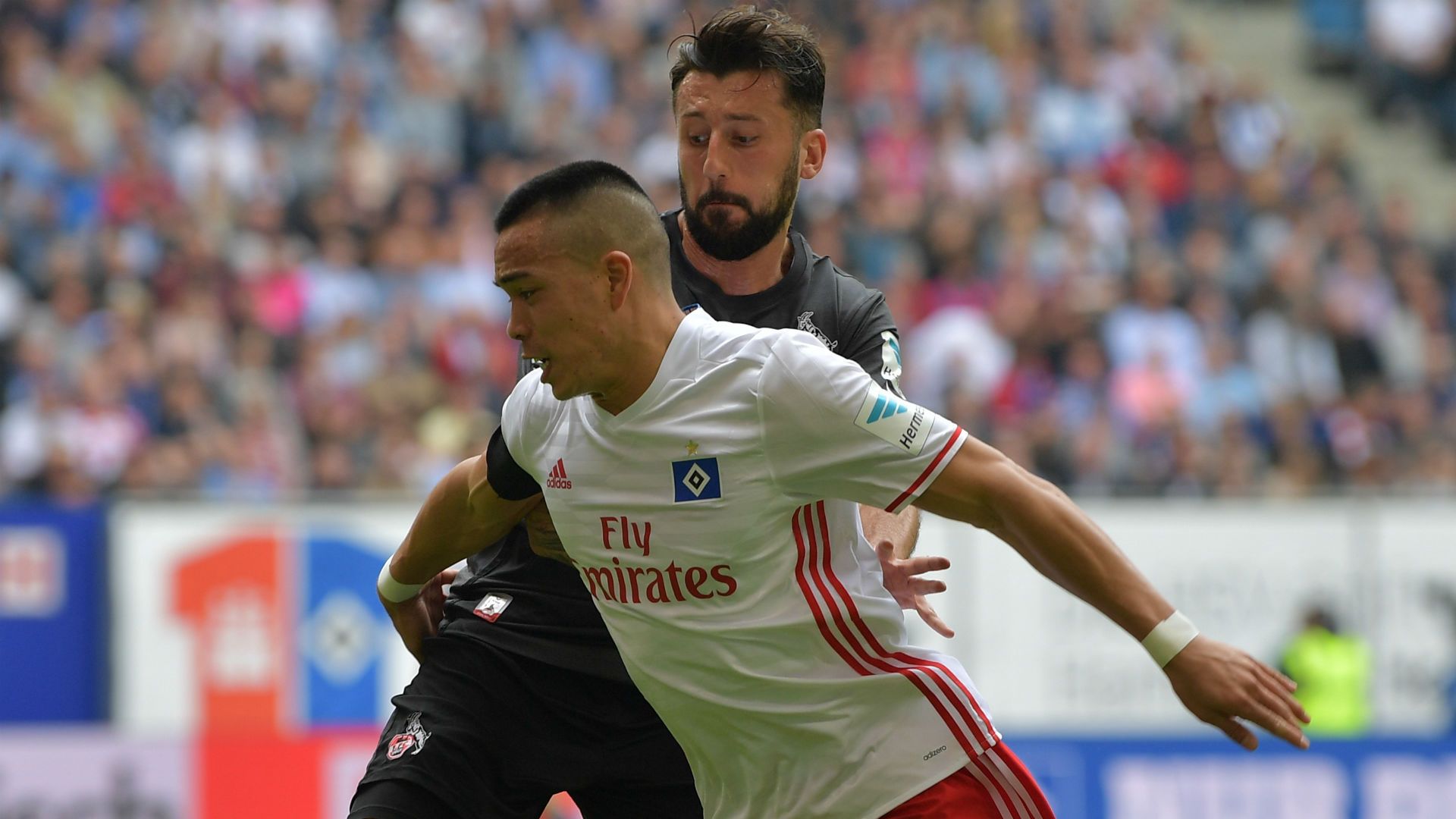 Bobby Wood Marco Hger Hamburg Koln Bundesliga 040117