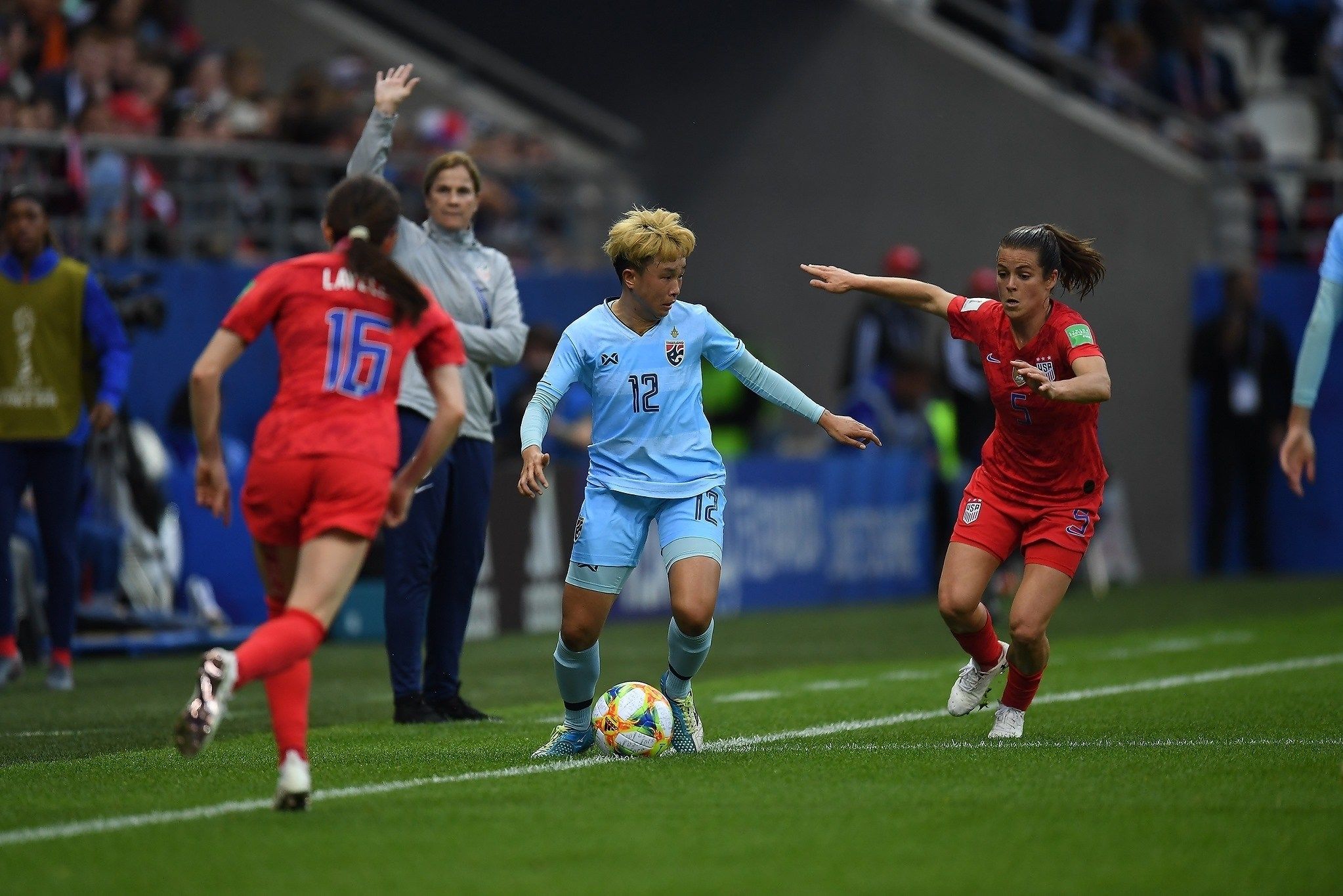 รัตติกาล ทองสมบัติ