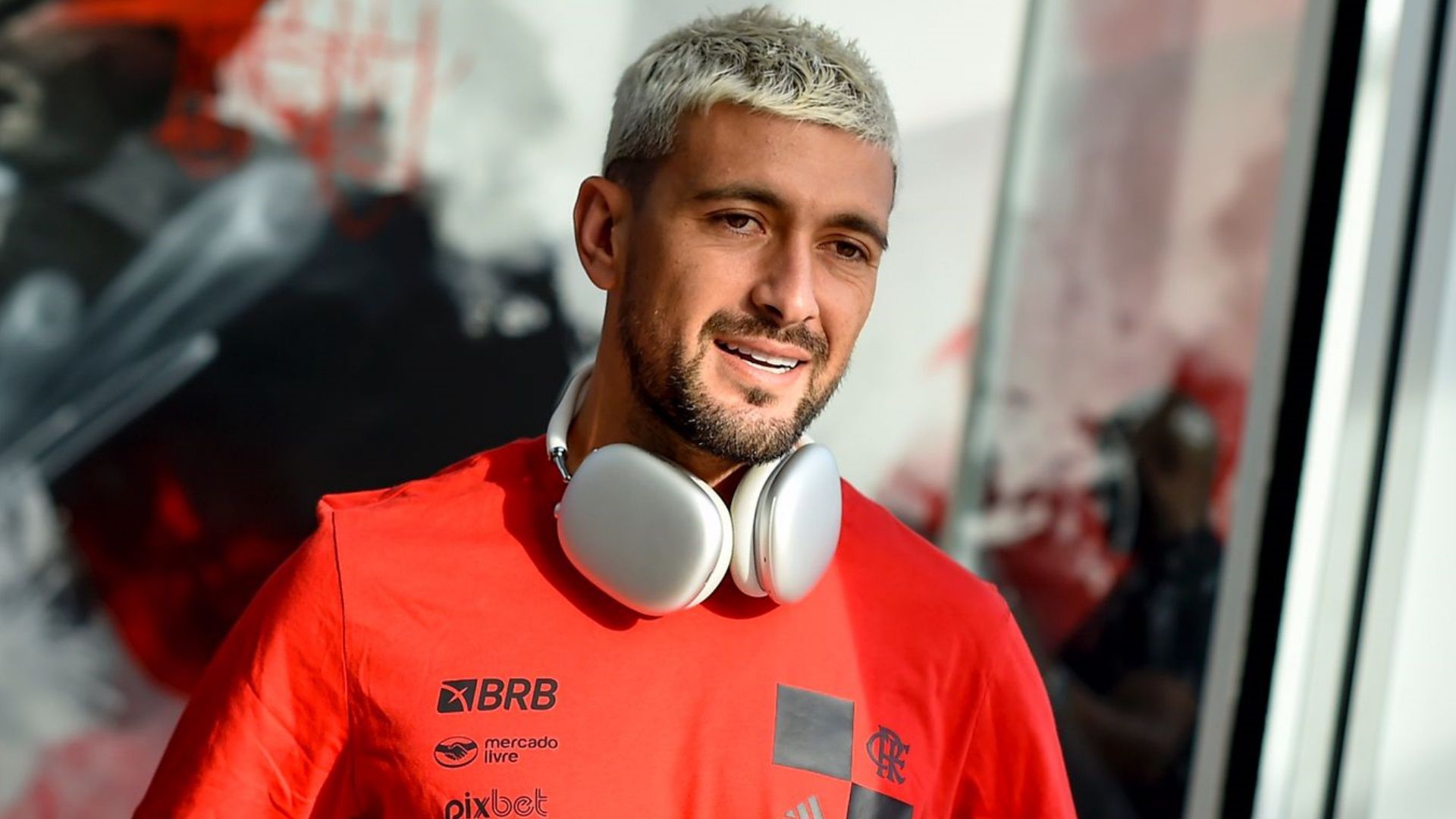 Arrascaeta, durante viagem com delegação do Flamengo em 2023