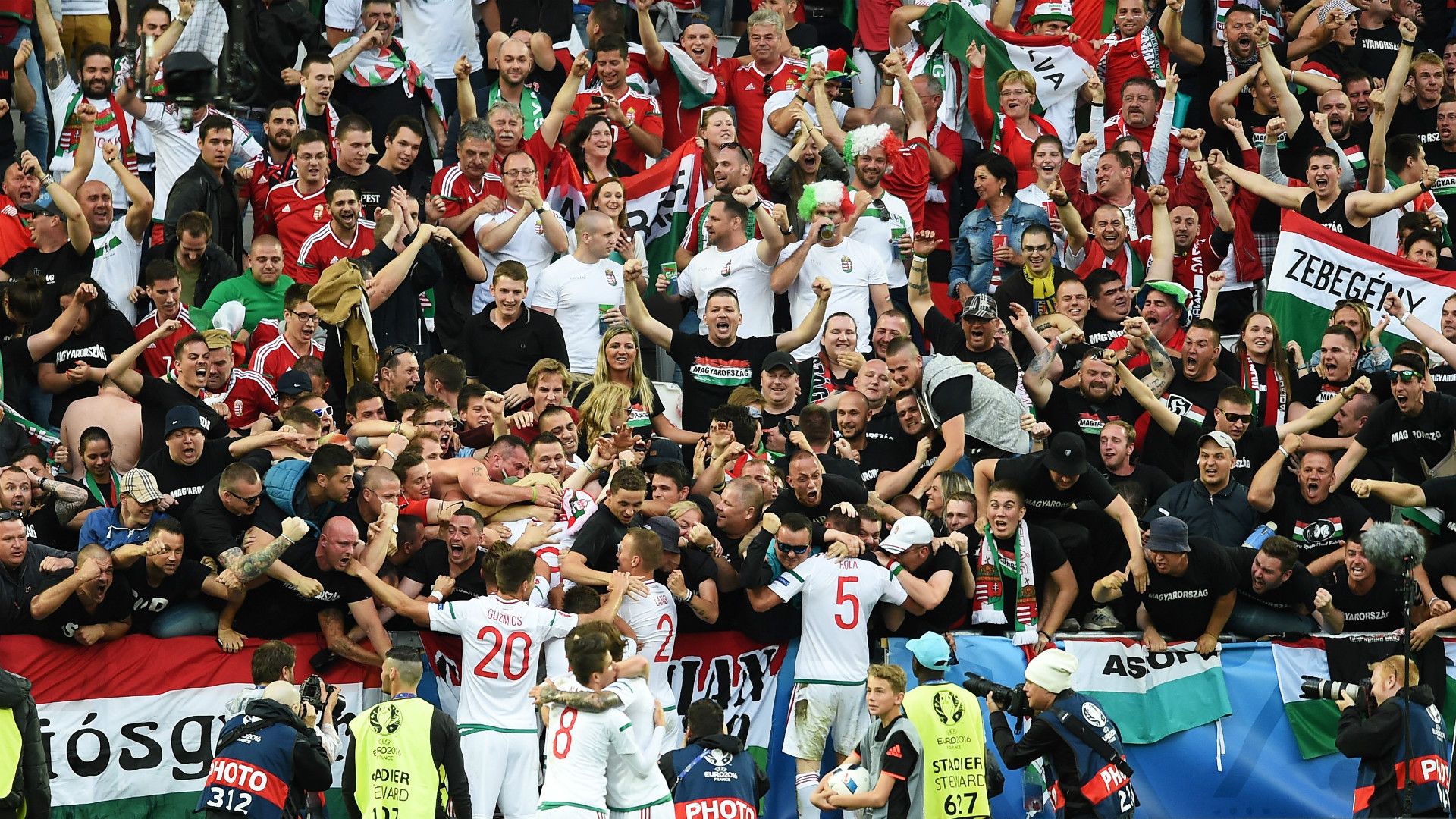 Austria v Hungary HD 140616