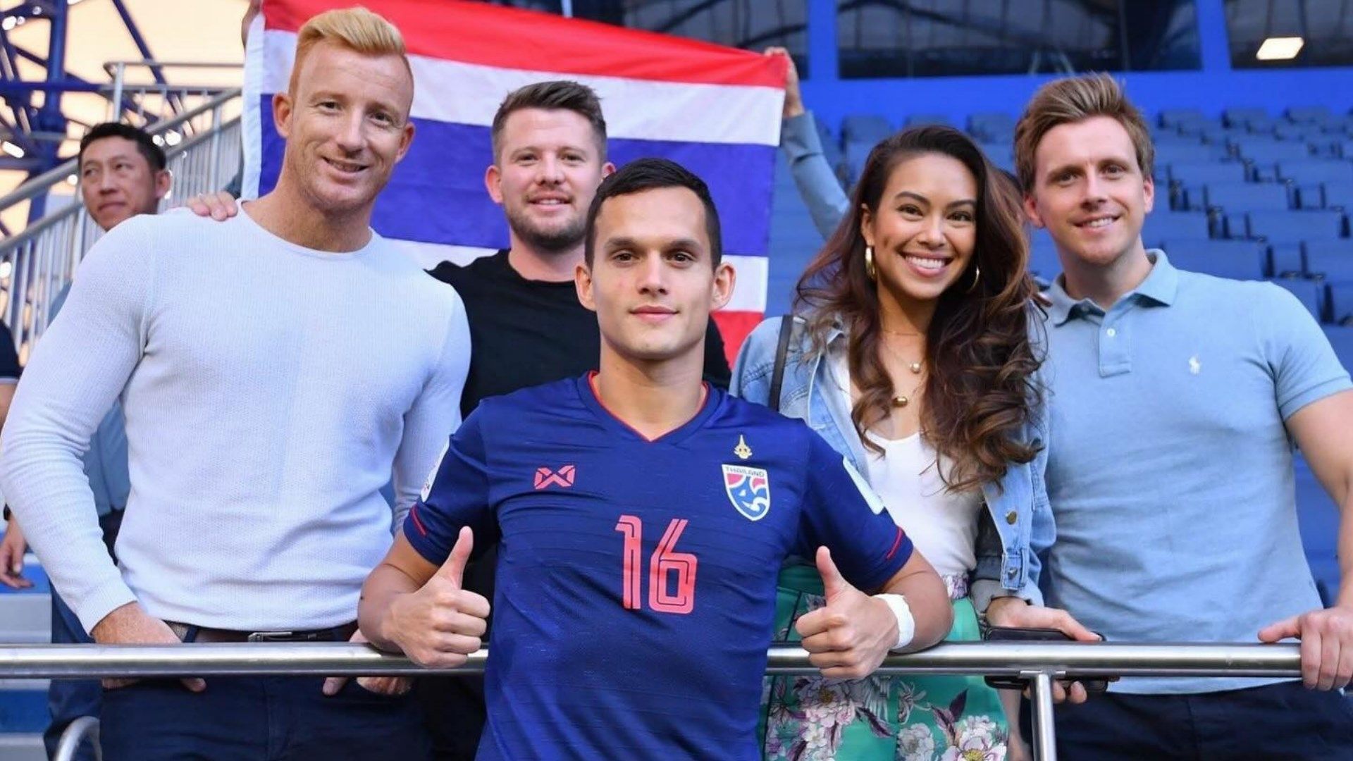 มิก้า ชูนวลศรี