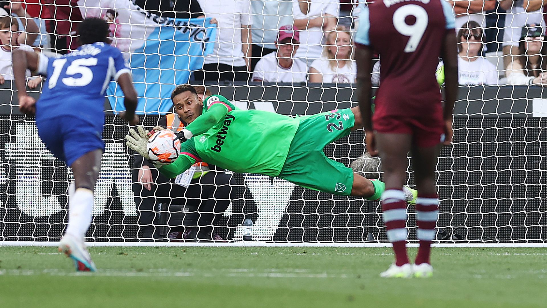 Areola West Ham Chelsea