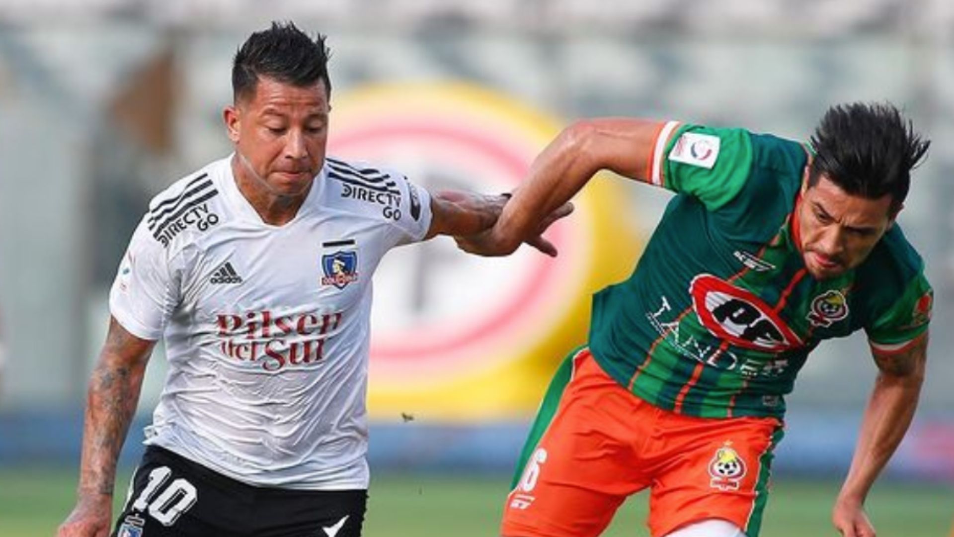 110221 Leonardo Valencia en Colo Colo Cobresal