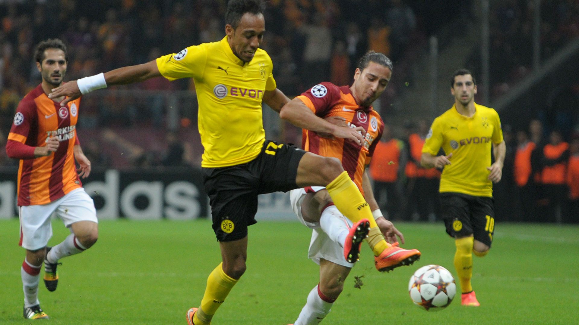 Aubameyang Tarik Camdal Galatasaray Dortmund