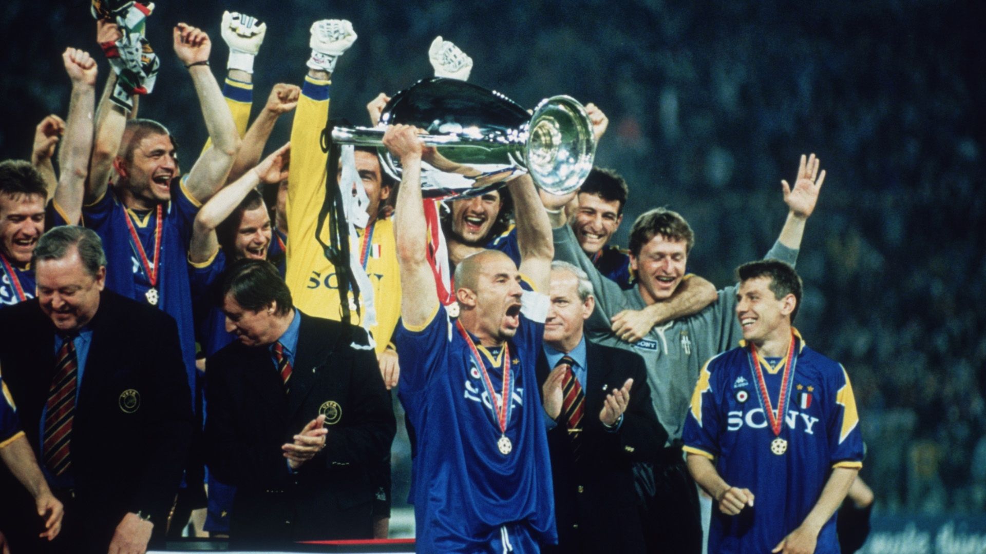 juventus turin ajax amsterdam champions league 052296
