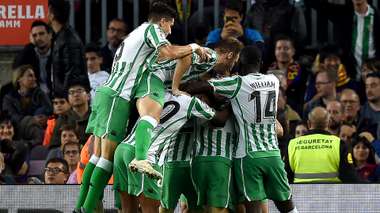 Real Betis celebration vs Barcelona La Liga 2018-19