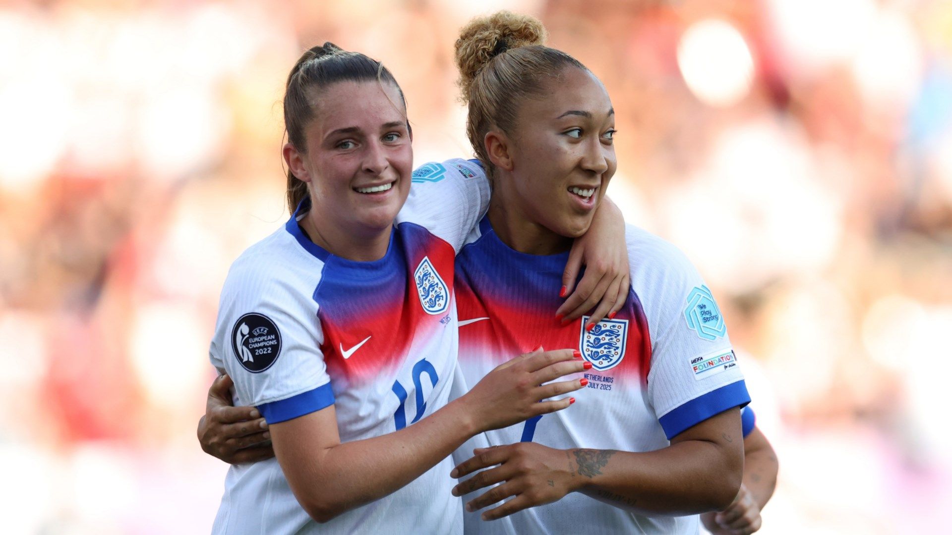 Ella Toone Lauren James England Women 2025
