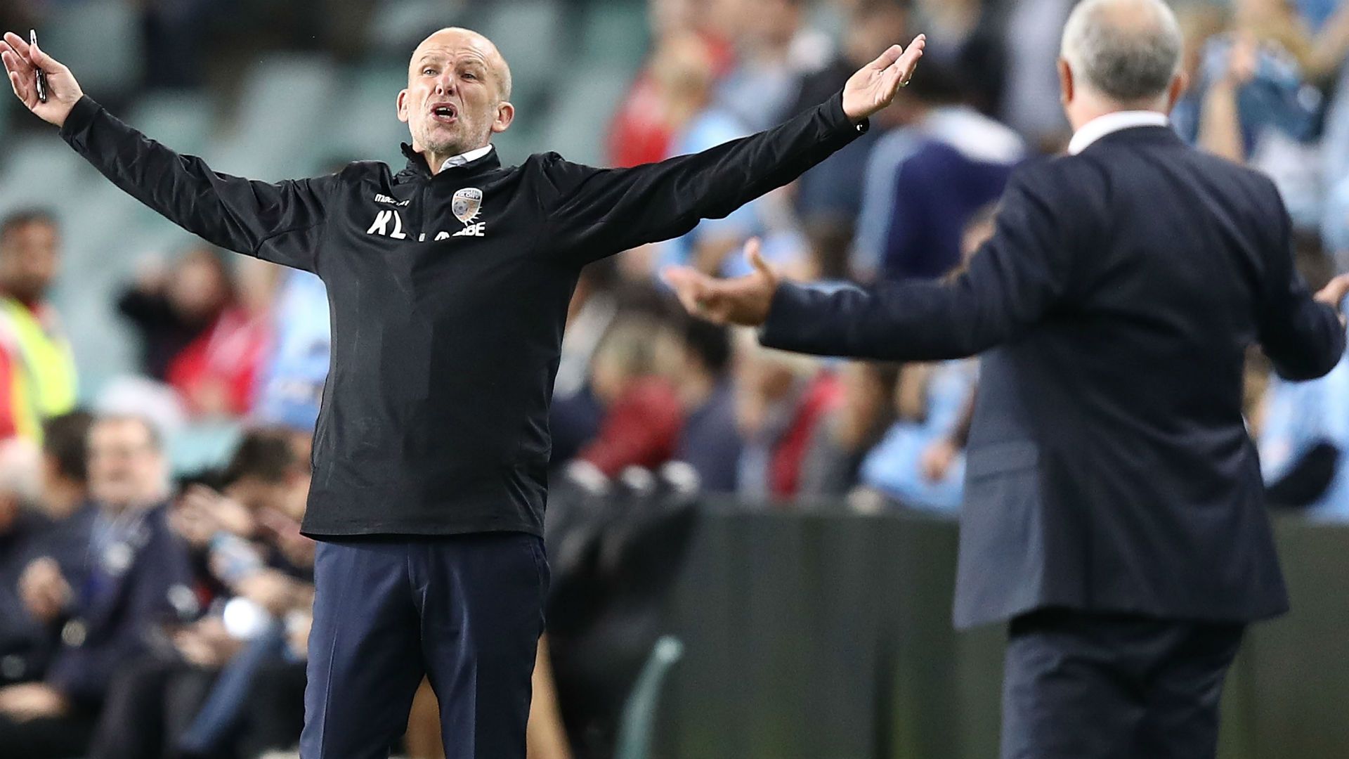 Kenny Lowe Graham Arnold Perth Glory Sydney FC A-League