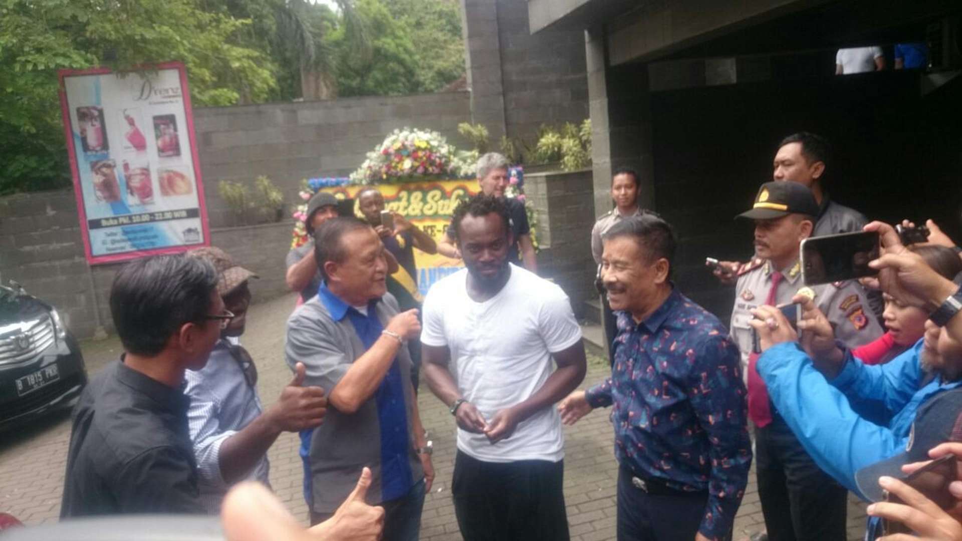 Michael Essien & Umuh Muchtar - Persib Bandung