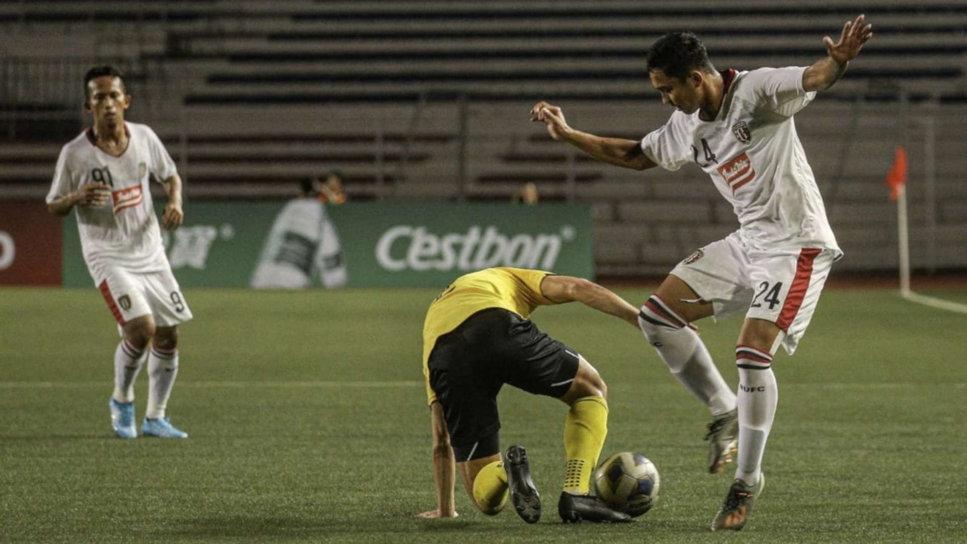 Ceres Negros vs Bali United