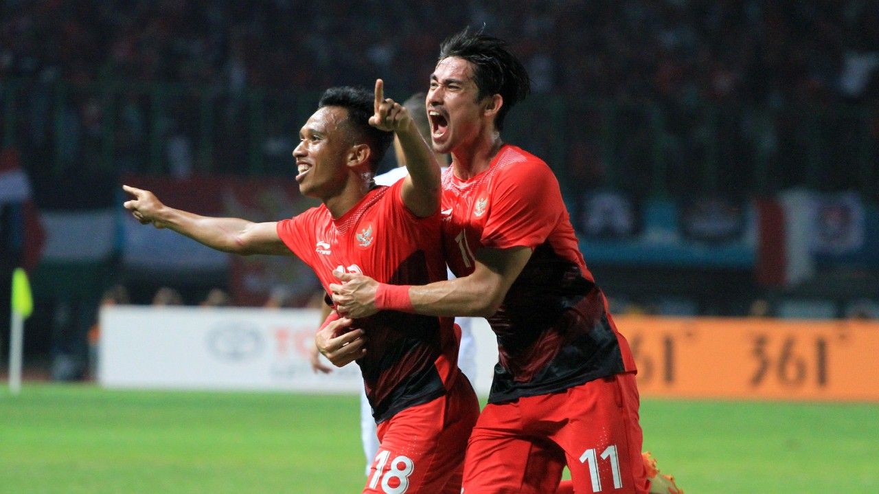 Irfan Jaya & Gavin Kwan Adsit - Indonesia
