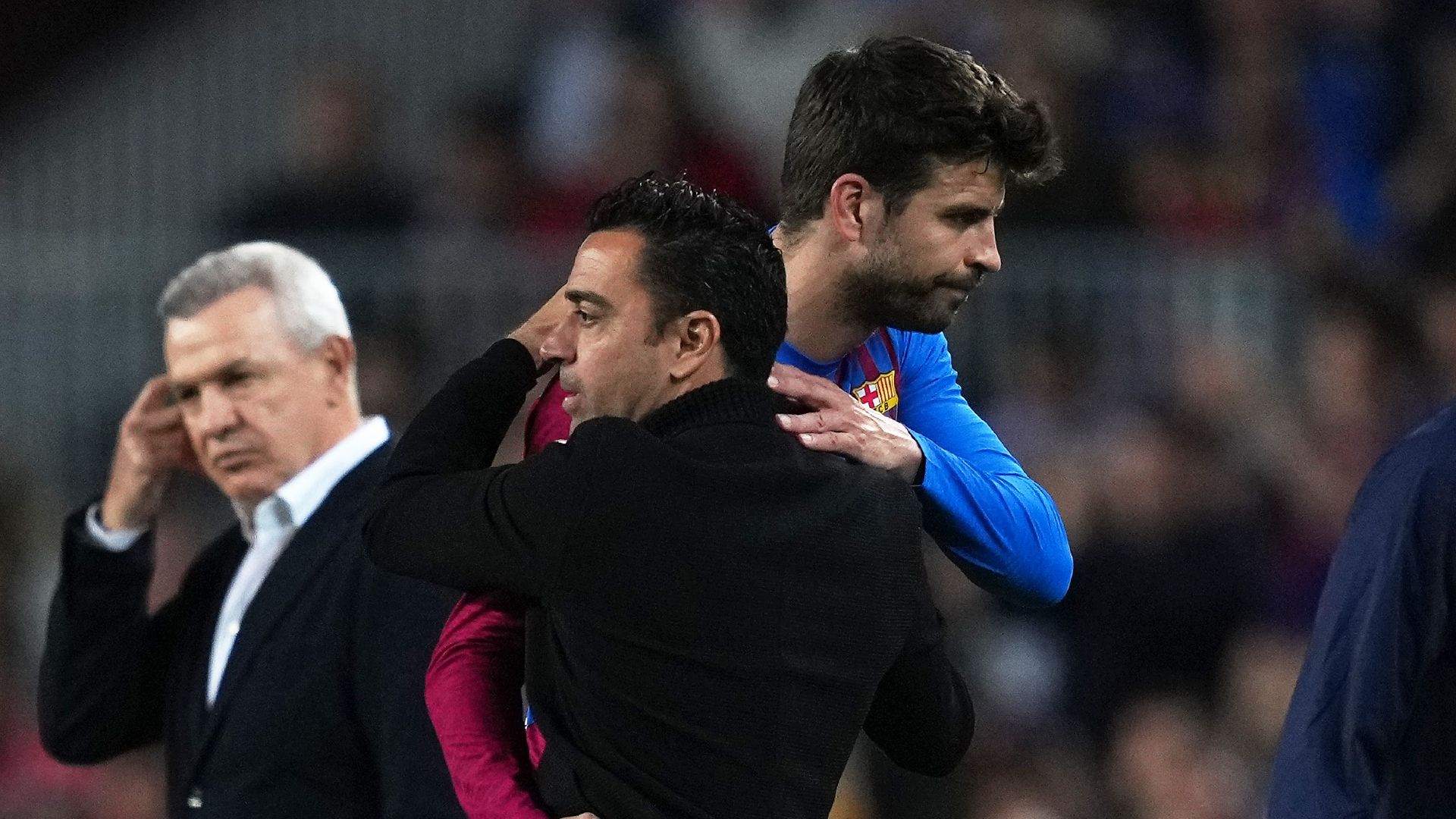 Gerard Pique Xavi Barcelona 2021-22