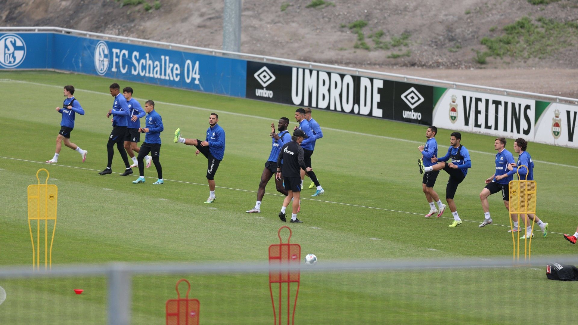 GER ONLY Schalke training